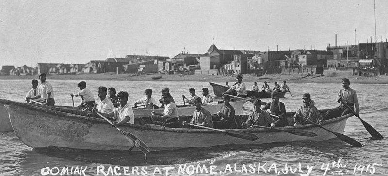 File:Umiak racers.jpg