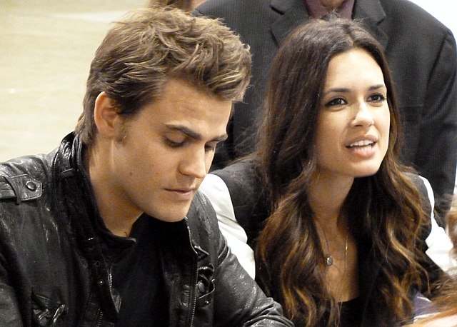 Wesley and Torrey DeVitto at Wizard World Toronto in 2012