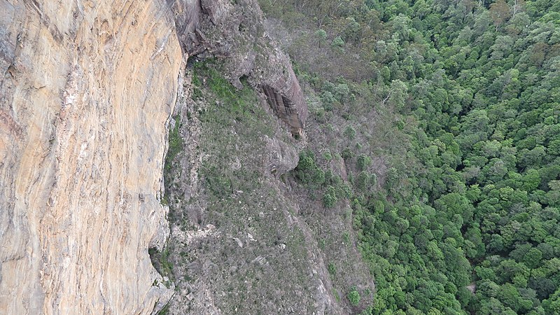 File:View from Katoomba Skyway, Blue Mountains, New South Wales (483561) (9443259306).jpg