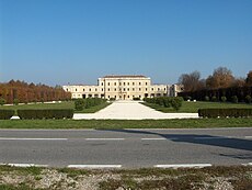 Villa Farsetti (Santa Maria di Sala).JPG