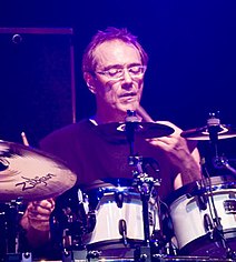 Vinnie Colaiuta crop.jpg