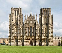 Wells-kathedraal (1176-1450).  Vroege Engelse gotiek.  De gevel was een Grote Muur van beeldhouwkunst.