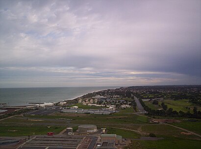 How to get to Henley Beach South with public transport- About the place