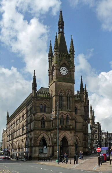 Image: Wool Exchange, Market Street, Bradford   geograph.org.uk   4021324