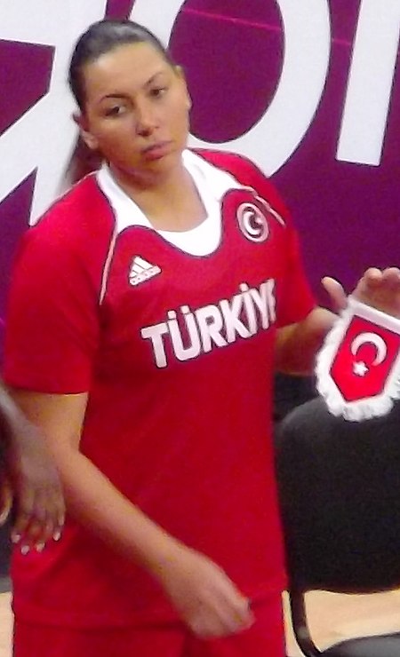 Yasemin Horasan (cropped).jpg