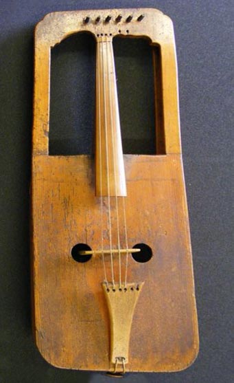 Delwedd:2-nl-crwth.jpg