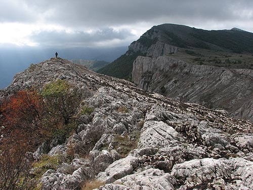 Delwedd:Karabi mountain plateau.jpg