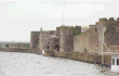 Muriau allanol Castell Caernarfon