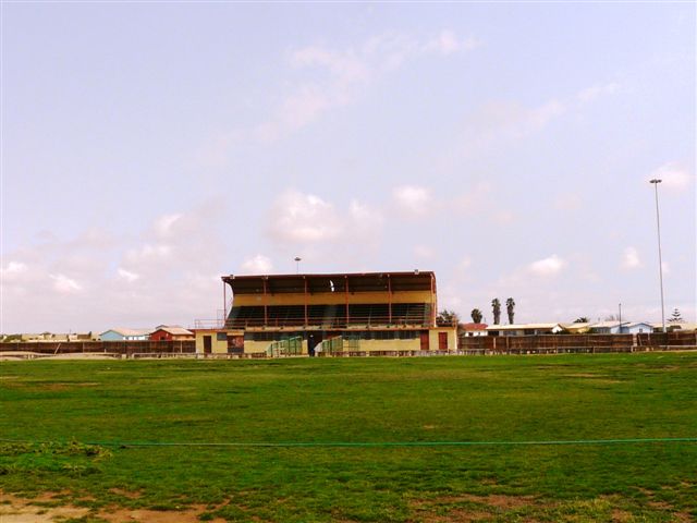 Datei:Naraville Stadion Walvis Bay.jpg