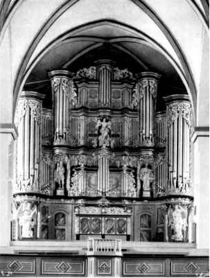 Datei:Orgel Magdeburg.jpg