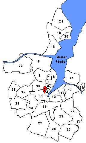 So kommt man zu dem Kiel Exerzierplatz mit den Öffentlichen - Mehr zum Ort Hier