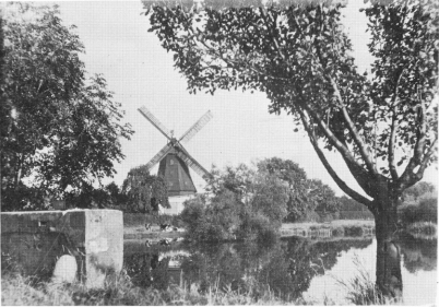 Datei:Eidelstedter Mühle 1930.PNG