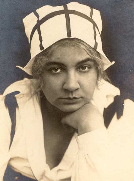 Datei:Lina Carstens.jpg