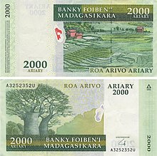 Vorder- und Rückseite einer 2000-Ariary-Banknote (ca. 2008, bereits ohne Angabe der zweiten Währungsbezeichnung FRANCS)