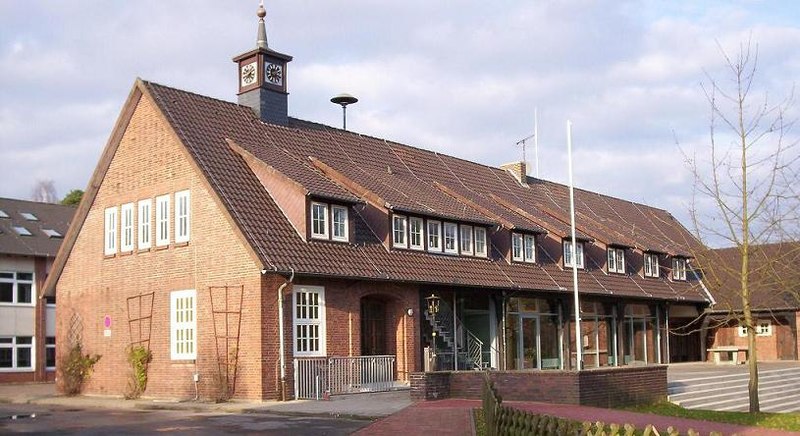 Datei:Steimbke-schule.jpg