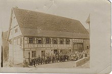 Schulhaus um 1900, heute Feuerwehrhaus