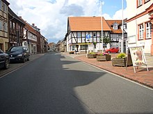 Lange Straße in Oebisfelde vor dem Rathaus