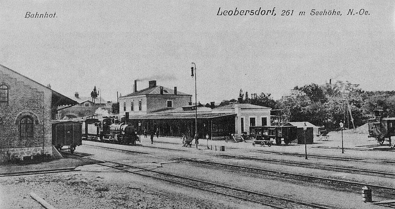 Datei:Leobersdorf-Bahnhof-(1909).jpg