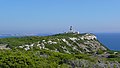 Leuchtturm Capo Pertusato, im Hintergrund ist Sardinien zu erkennen
