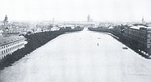 Blick von der Waterloosäule auf den Platz um 1900