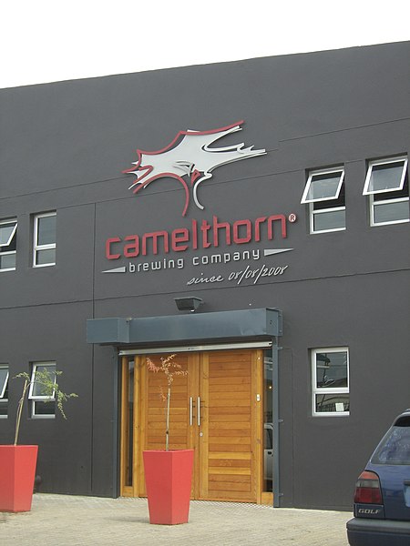 Datei:Camelthorn brewery building Windhoek.jpg