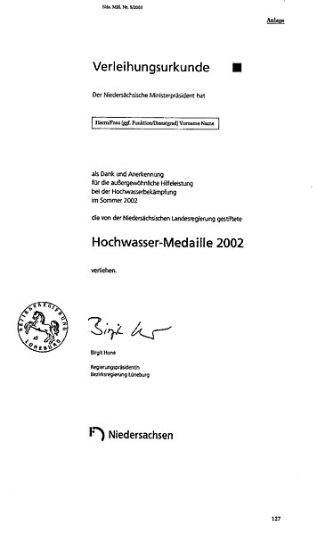 Datei:Verleihungsurkunde Hochwasser-Medaille 2002 (Niedersachsen).jpg