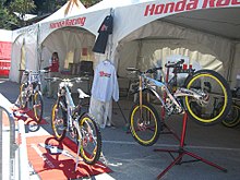 Das Honda-Downhillteam