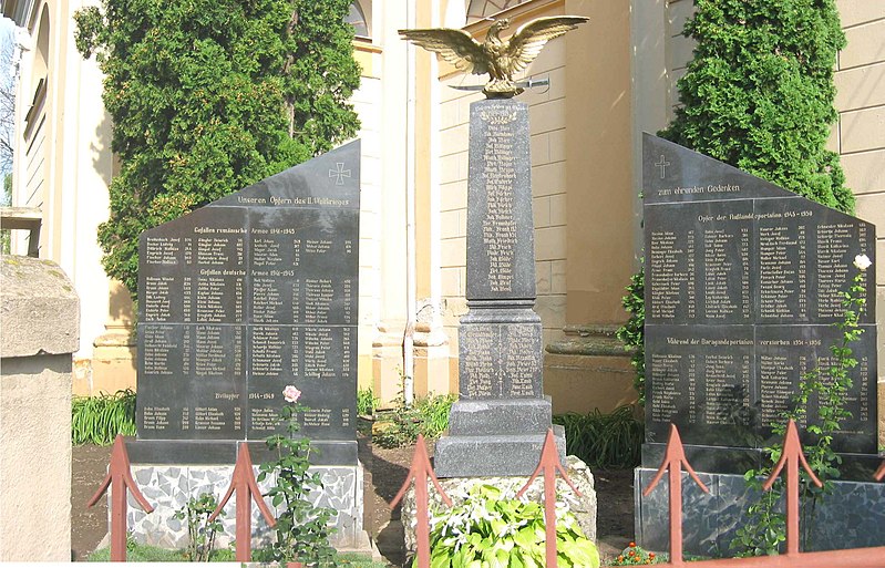 Datei:Denkmal der Kriegsopfer.jpg