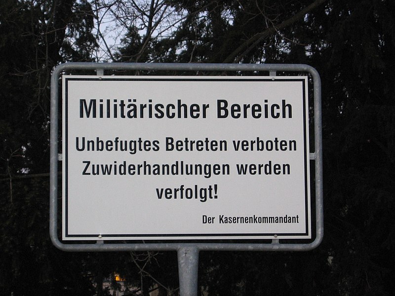 Datei:Militaerischer Bereich.jpg