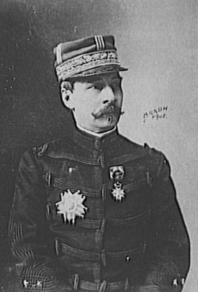 Datei:WP Alfred Amédée Dodds.jpg