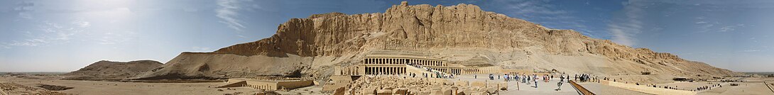 Deir El-Bahari: Tempel, Gräber, Anschlag von Luxor 1997