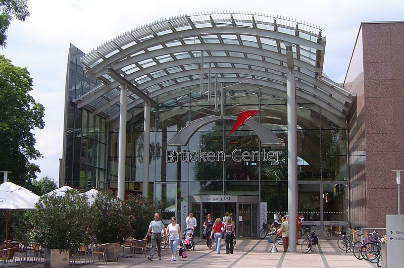 Datei:Brückencenter ansbach eingang.jpg