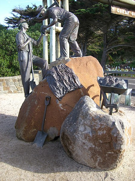 Datei:Denkmal great ocean road.JPG