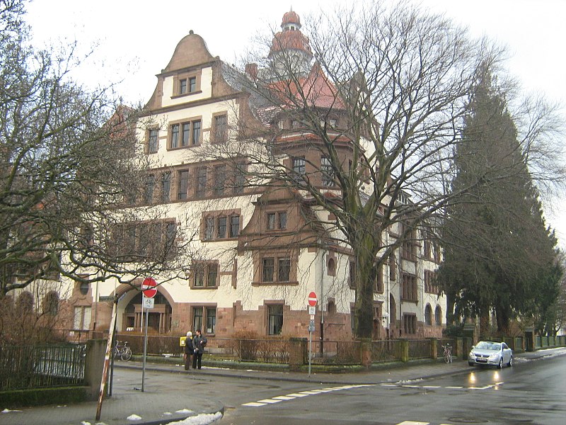 Datei:PH Heidelberg Altbau Keplerstraße 02.jpg