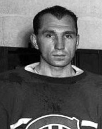 Hockey player Tony Graboski.png