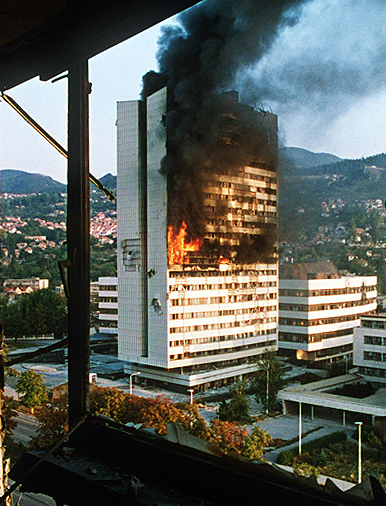 File:Evstafiev-sarajevo-building-burns.jpg