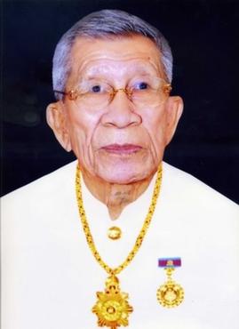 <span class="mw-page-title-main">Hun Neang</span> Cambodian Buddhist monk (1923–2013)