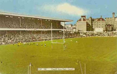 File:Cardiff Arms Park New North Stand.jpg