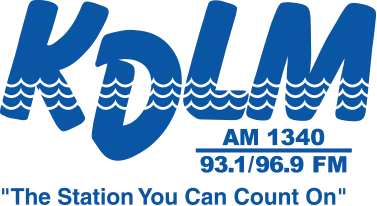 File:KDLM AM1340-93.1FM logo.png