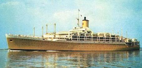 File:SS Orcades (1948) taken in 1959 in yellow livery.jpg