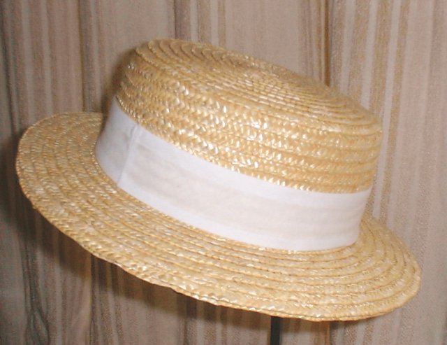 Where did straw hats originate from?