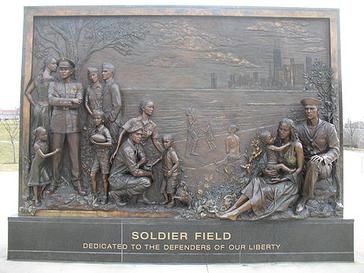 File:20070110 Soldier Field Bronze Mural (1).JPG