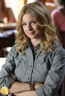  Revenge: Season 2 : Emily VanCamp, Madeleine Stowe