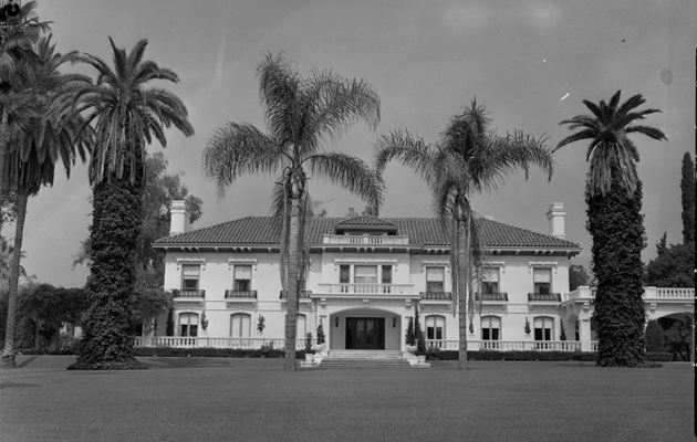 File:Wrigley Mansion .jpg