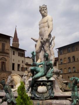 File:FountainOfNeptuneAtThePiazzaDellaSignoria.jpg