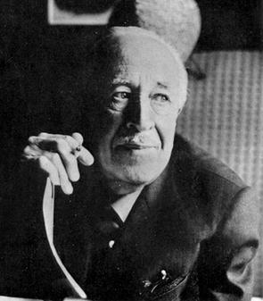 <span class="mw-page-title-main">Lev Kuleshov</span> Soviet filmmaker and film theorist