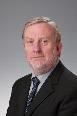 <span class="mw-page-title-main">Andrew Miller (politician)</span> British politician and scientist (1949–2019)