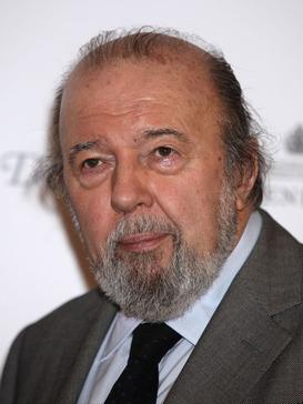 <span class="mw-page-title-main">Peter Hall (director)</span> English theatre, opera and film director (1930–2017)