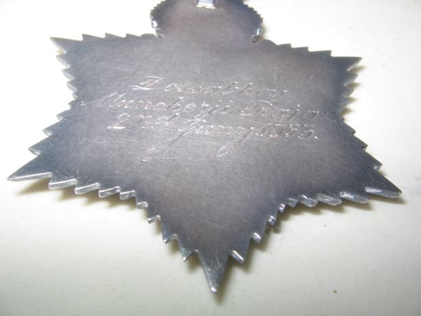 File:DMRaja KhanSahibMedalBack.JPG