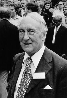 <span class="mw-page-title-main">Hubert Lamb</span> British climatologist